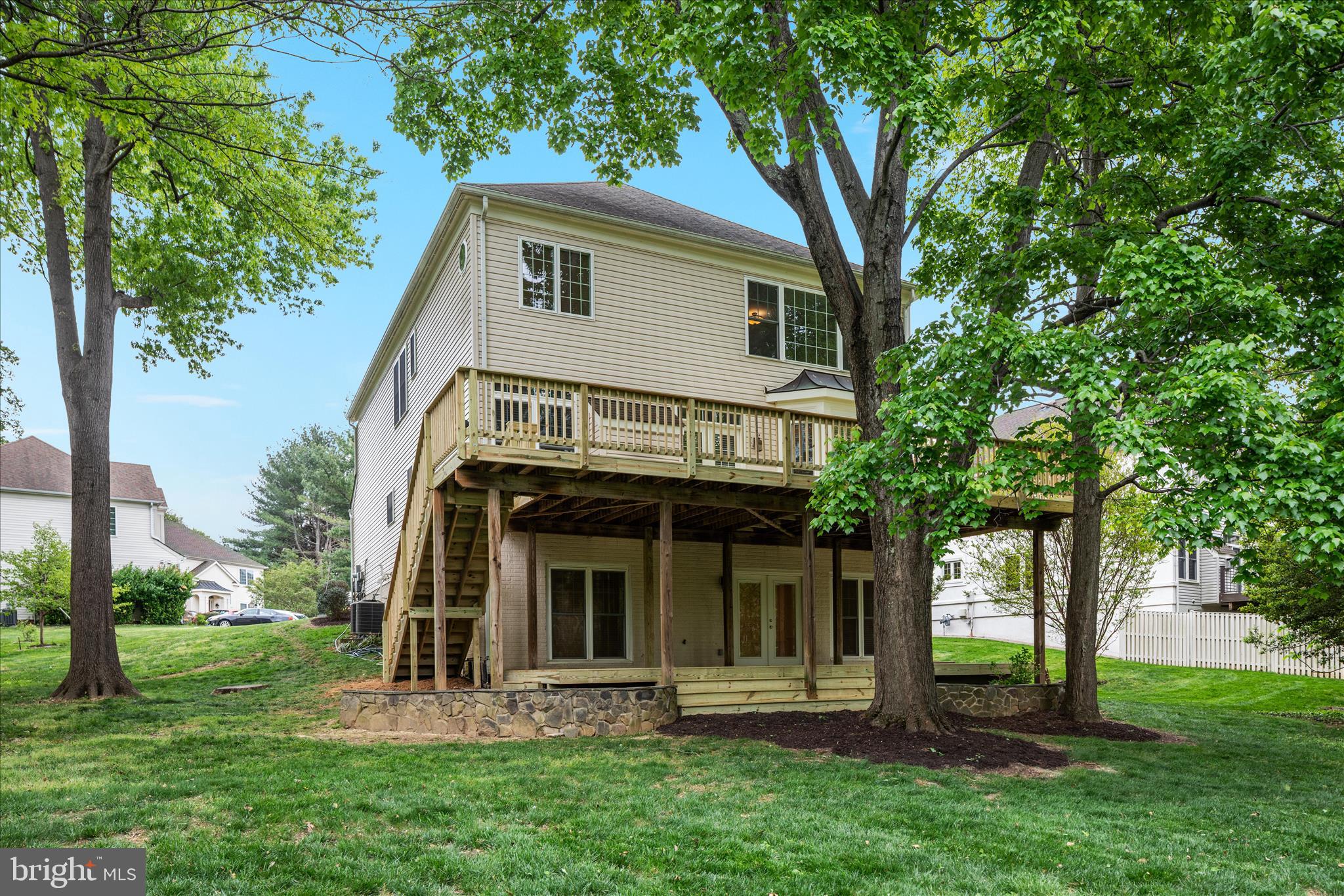 2898 GRETNA PLACE