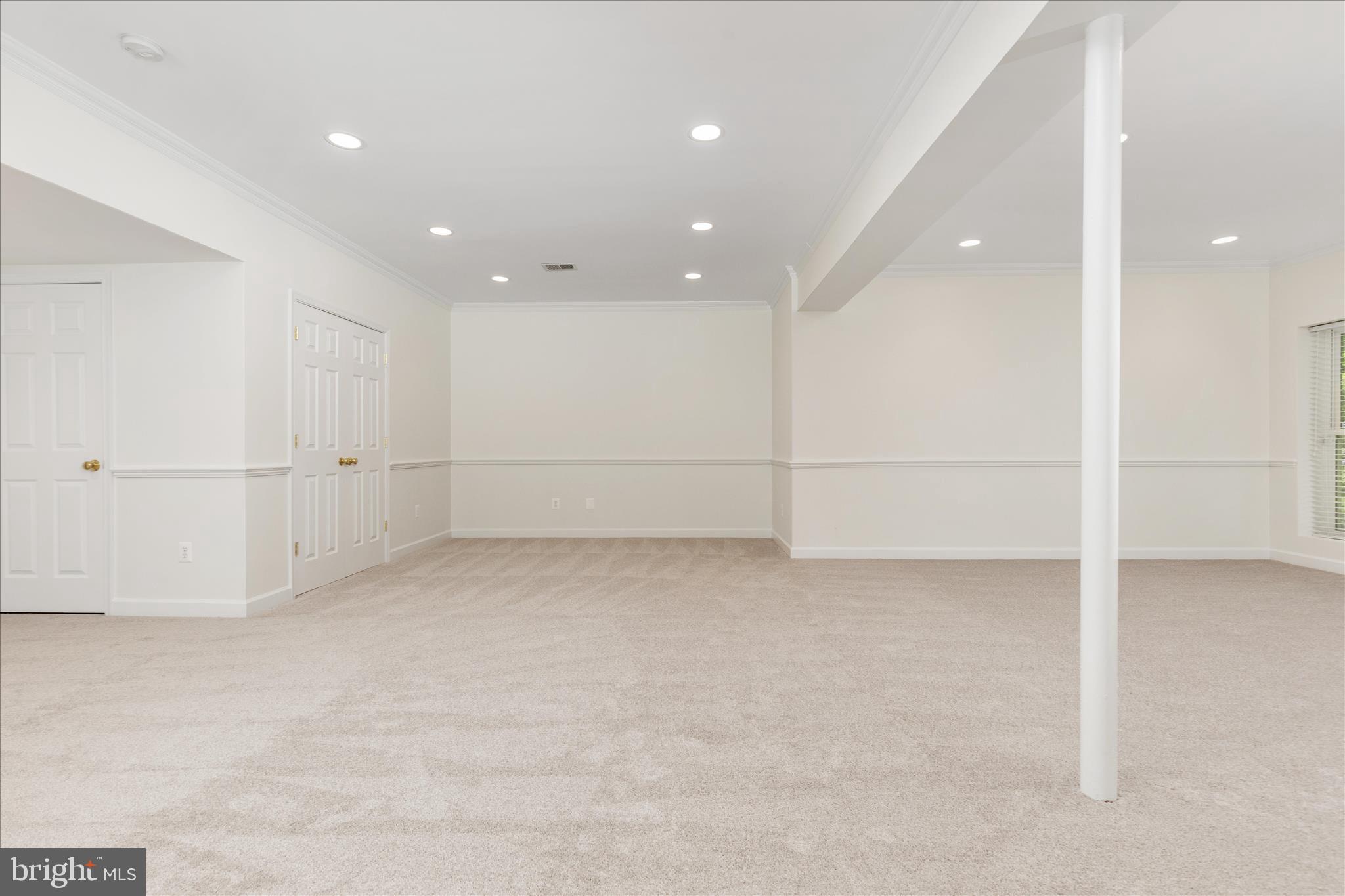2898 GRETNA PLACE