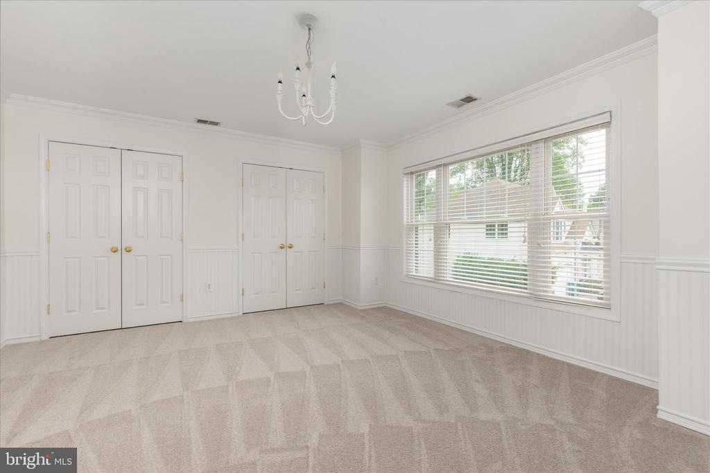 2898 GRETNA PLACE