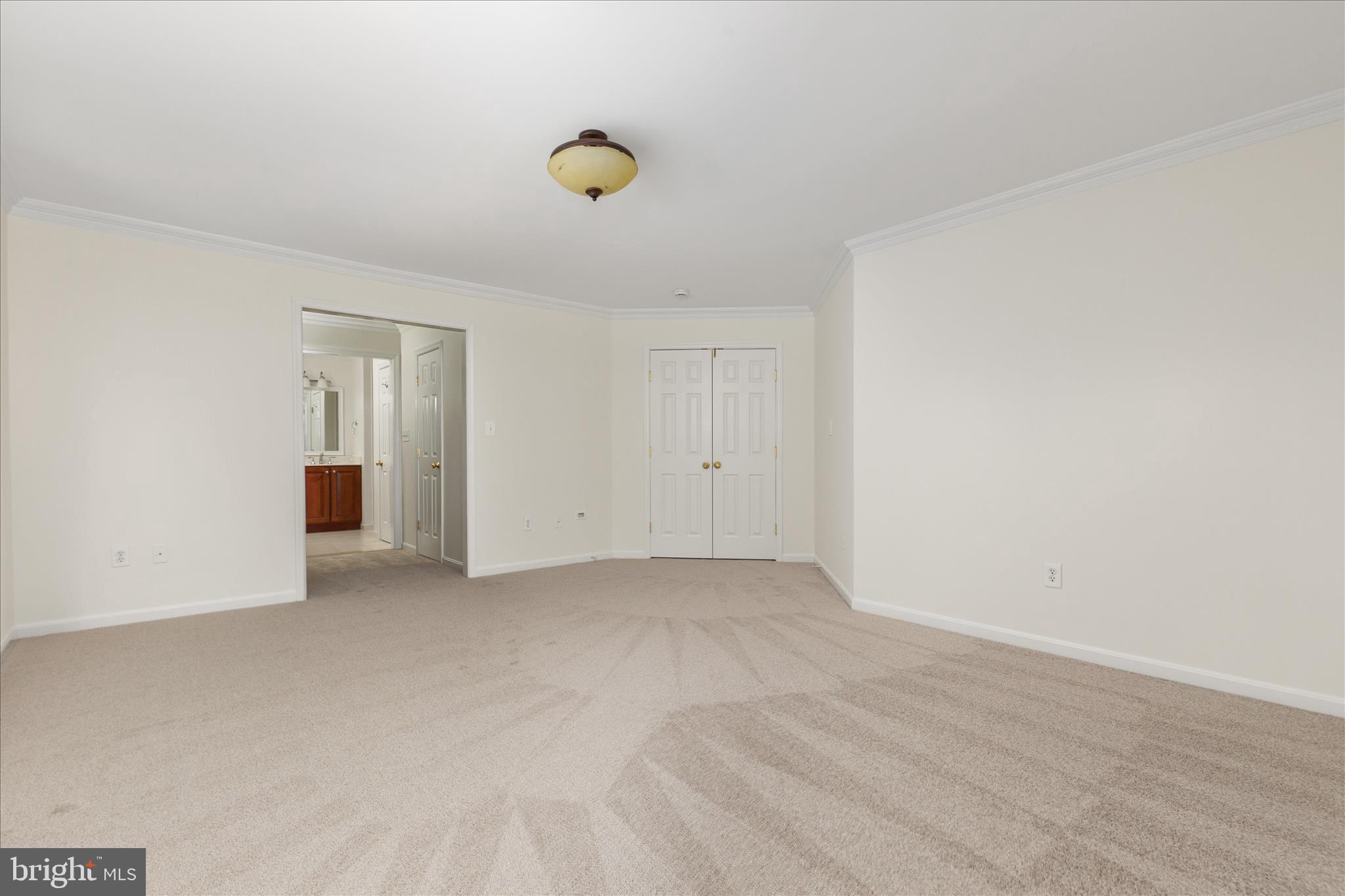 2898 GRETNA PLACE
