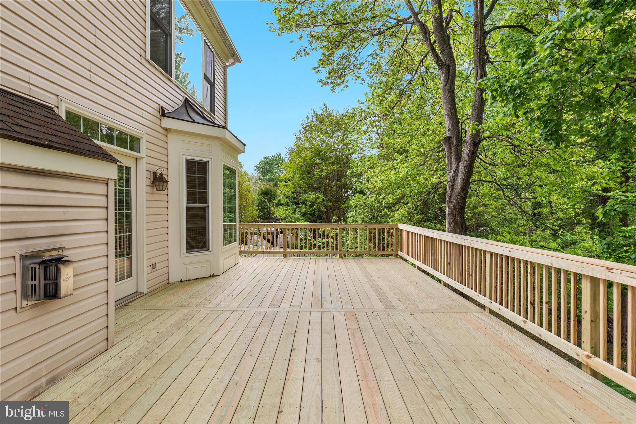 2898 GRETNA PLACE