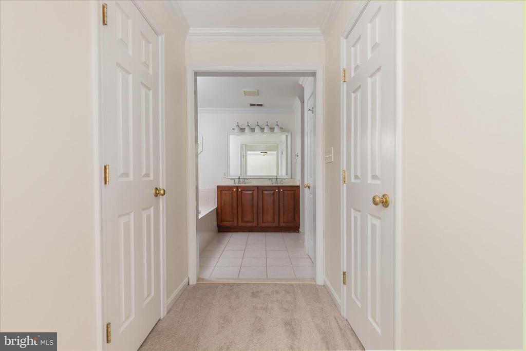 2898 GRETNA PLACE