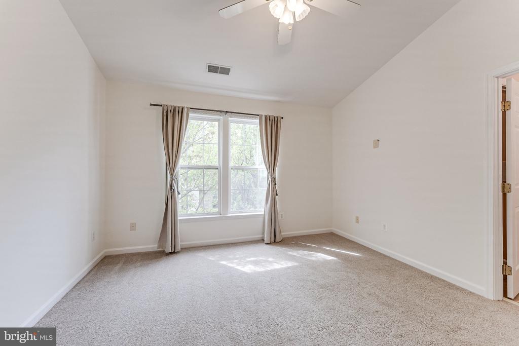 6414 LURETA ANN LANE
