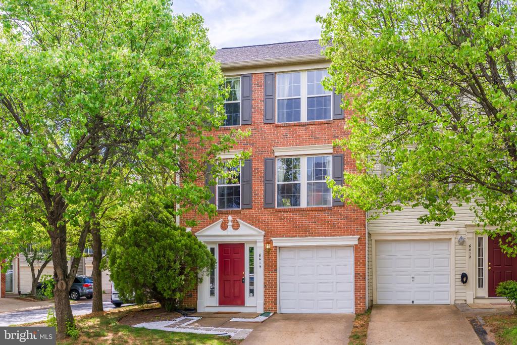 6414 LURETA ANN LANE