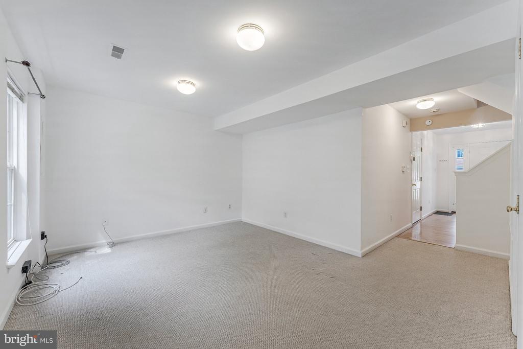 6414 LURETA ANN LANE