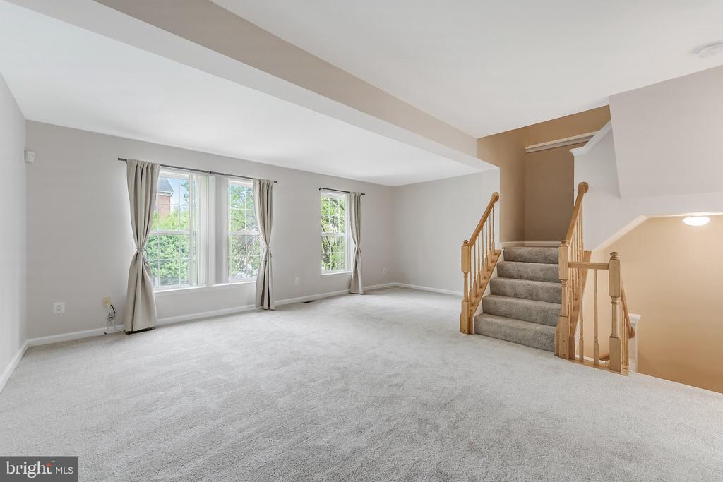 6414 LURETA ANN LANE