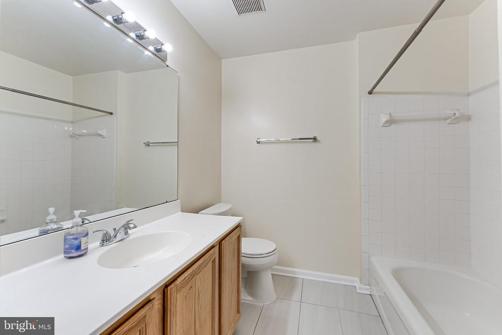 6414 LURETA ANN LANE