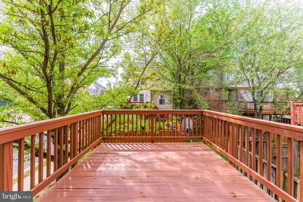 6414 LURETA ANN LANE