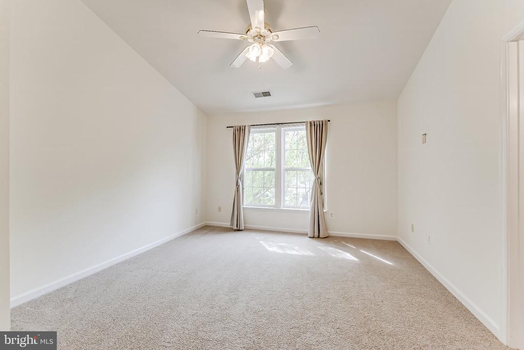 6414 LURETA ANN LANE