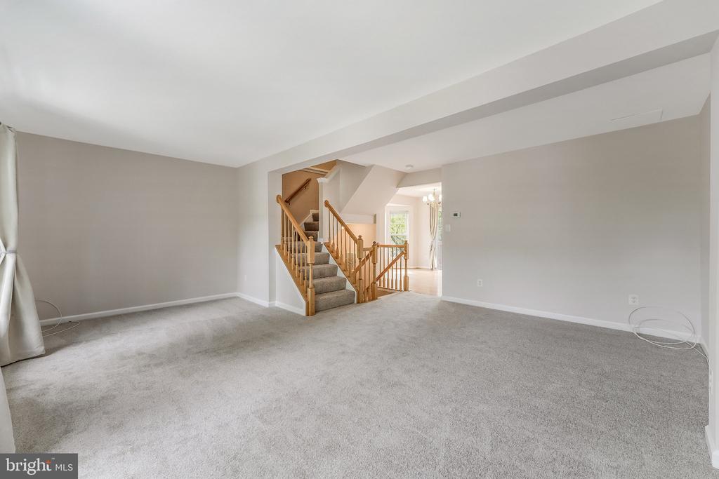 6414 LURETA ANN LANE