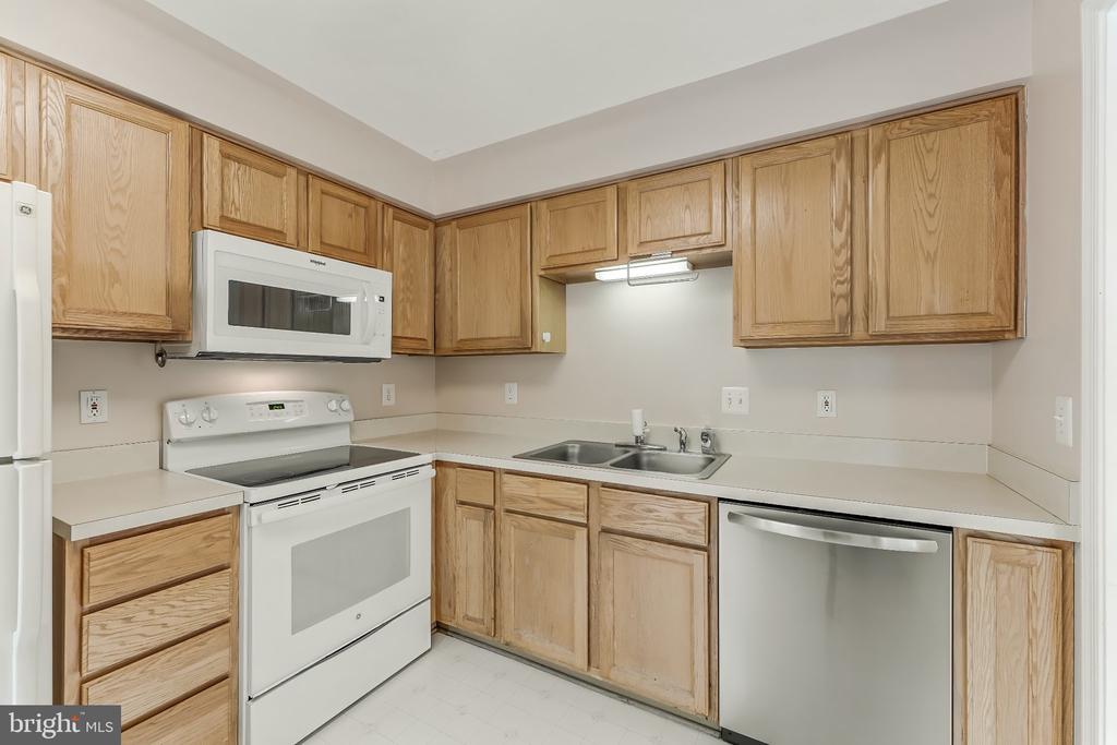 6414 LURETA ANN LANE