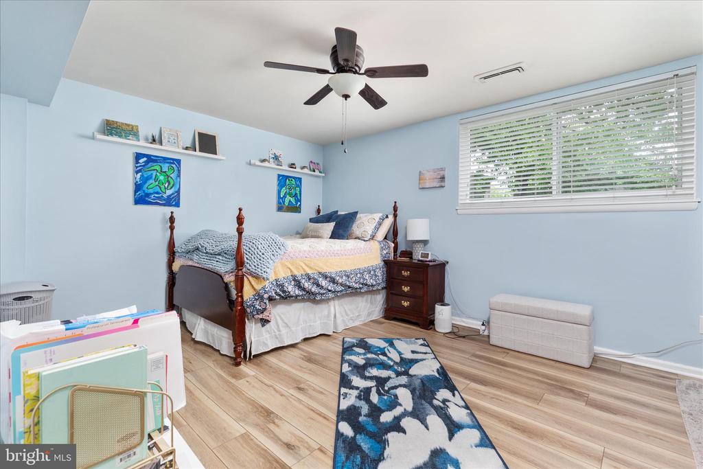 4607 MAYOR PLACE
