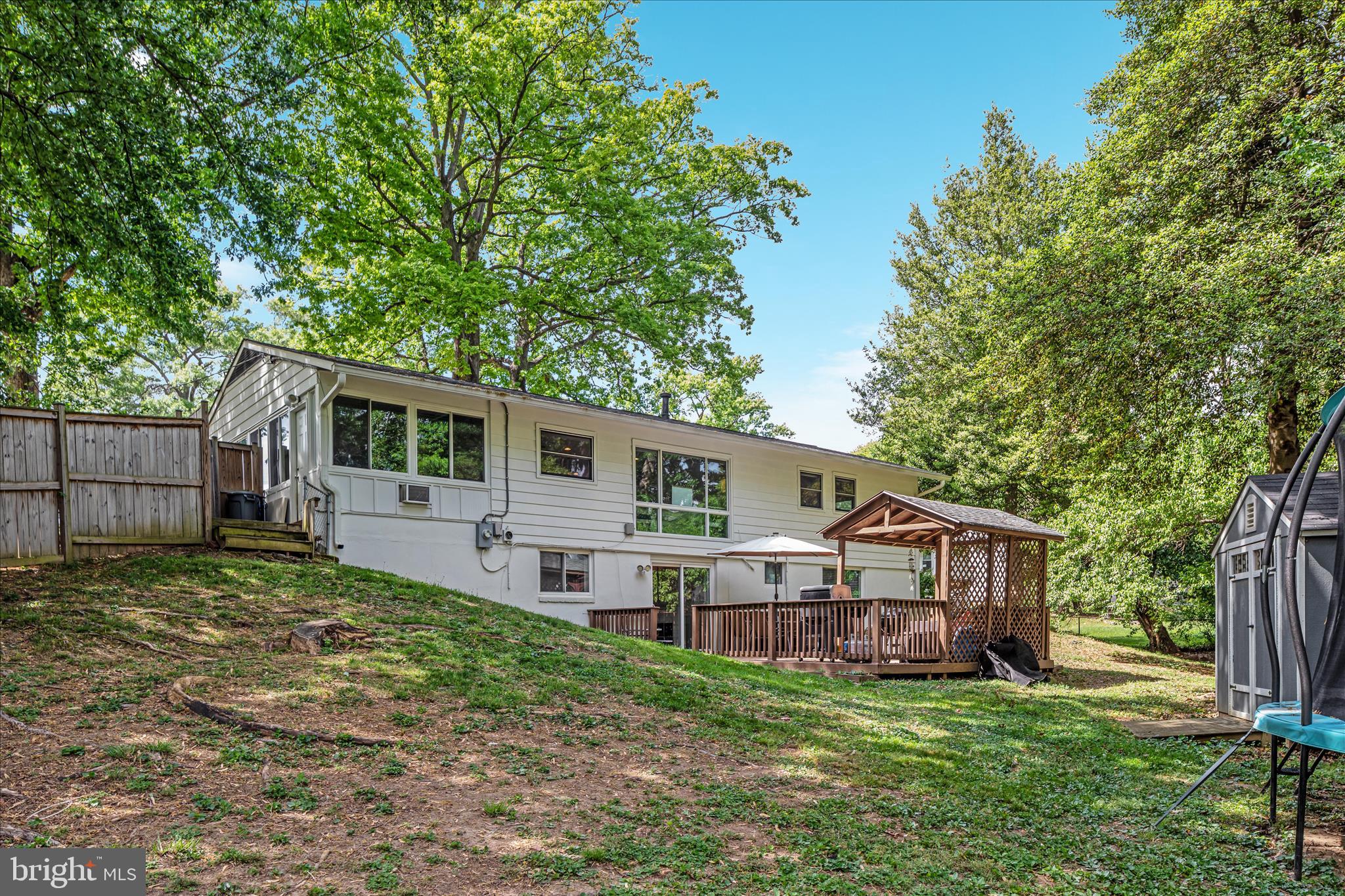4607 MAYOR PLACE