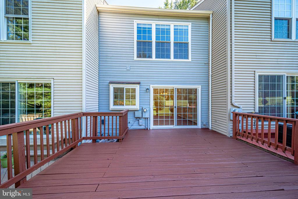 12114 WEDGEWAY COURT