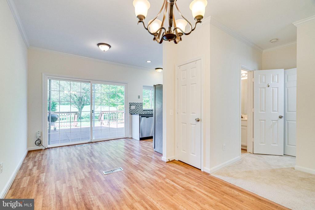 12114 WEDGEWAY COURT
