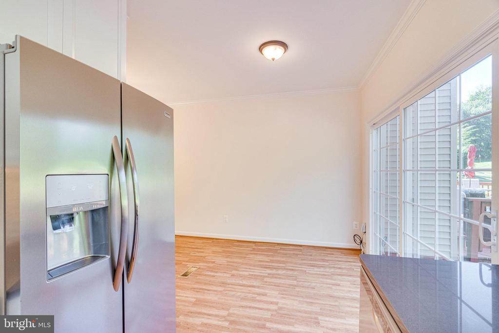 12114 WEDGEWAY COURT