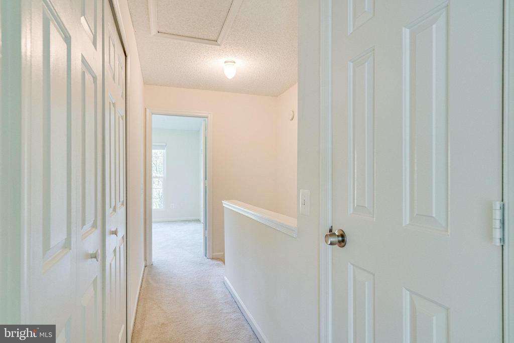 12114 WEDGEWAY COURT
