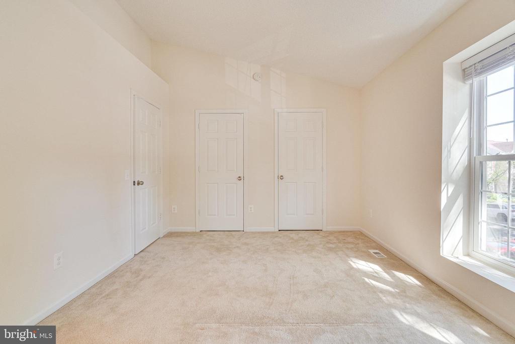 12114 WEDGEWAY COURT
