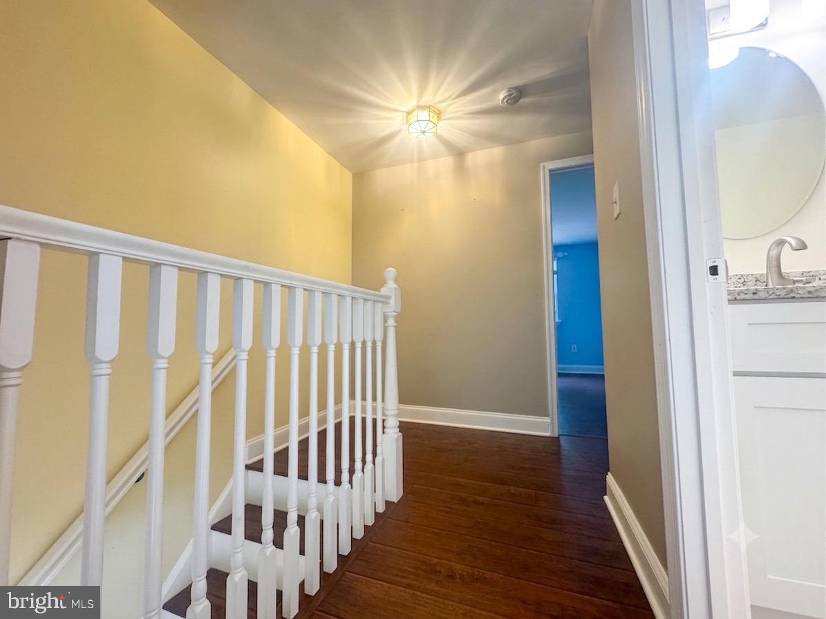7021 BRYANT TOWNE COURT