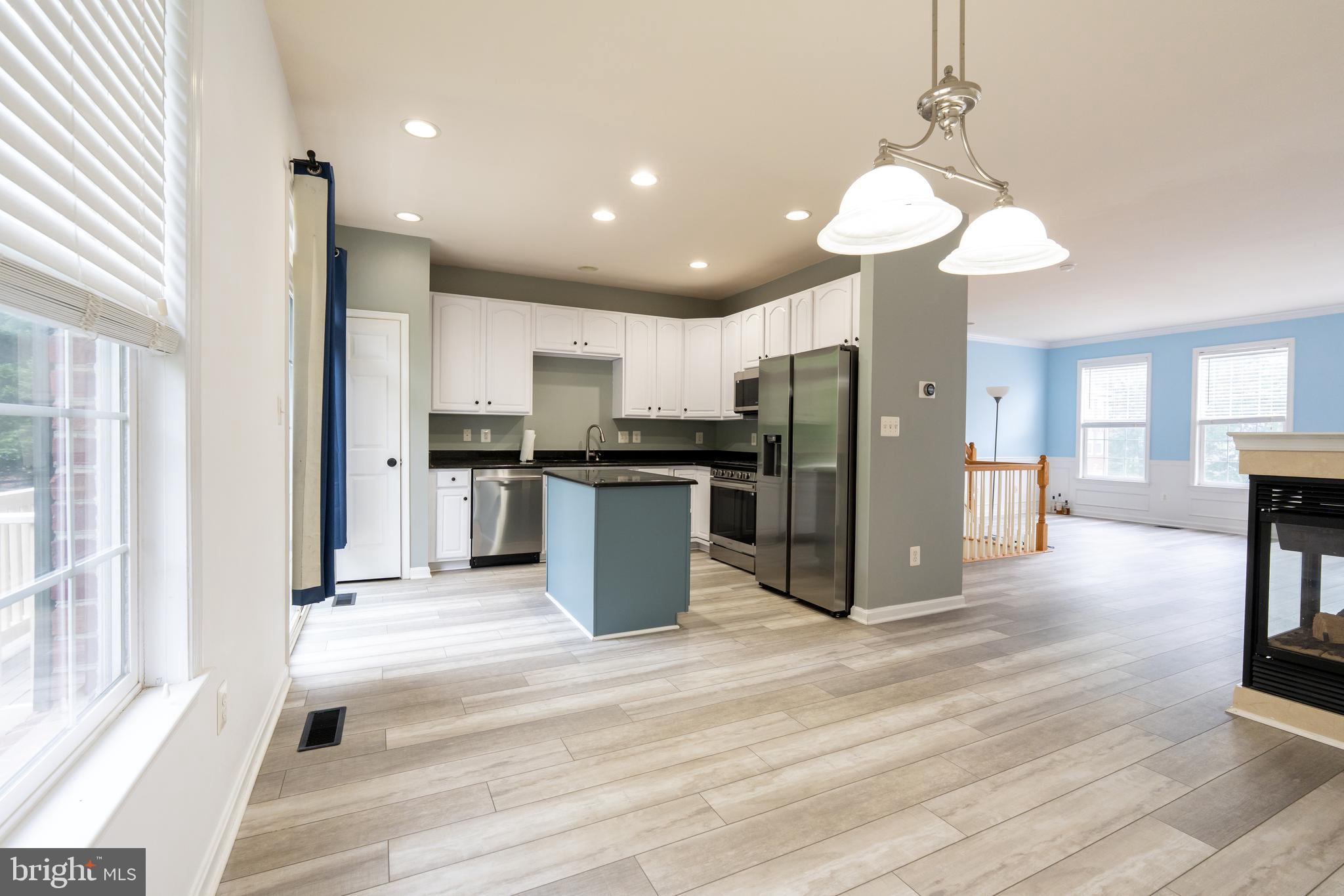 8735 MILL TOWNS COURT