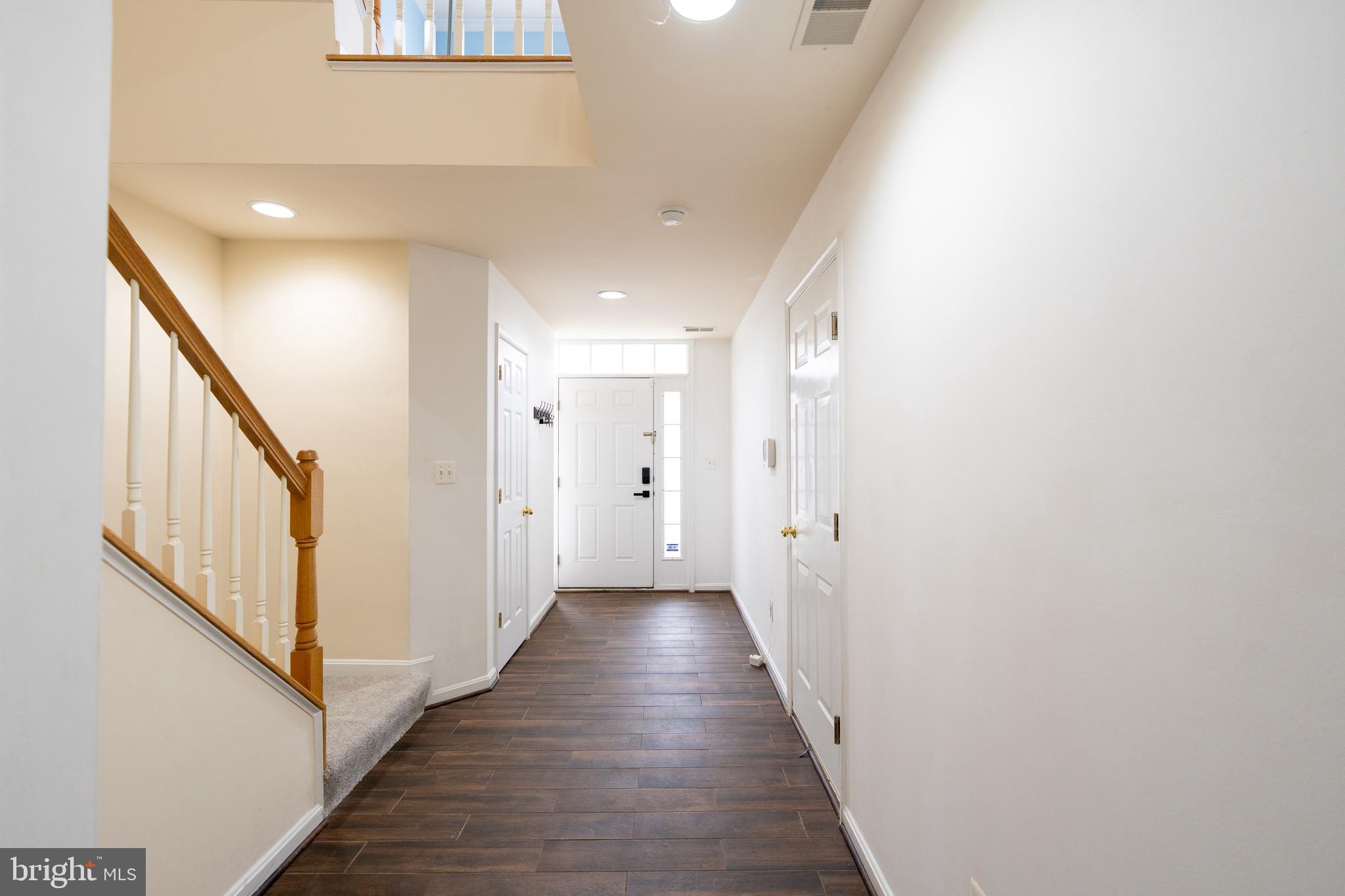 8735 MILL TOWNS COURT