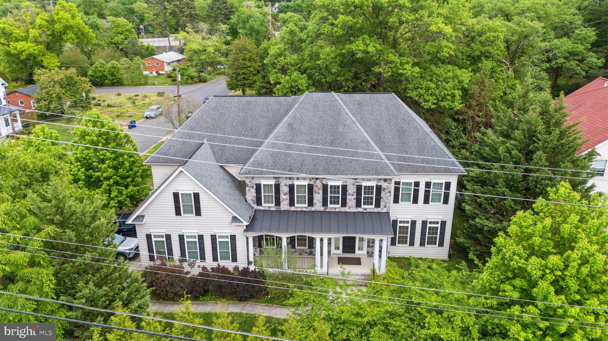 7101 IDYLWOOD ROAD