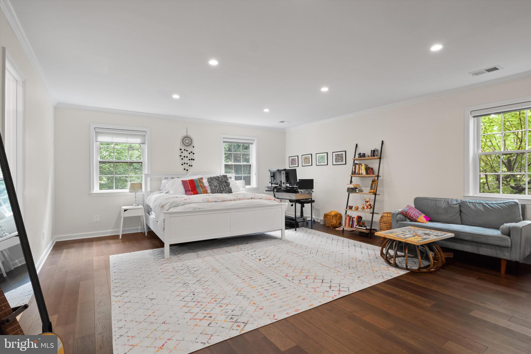 6369 BRAMPTON COURT