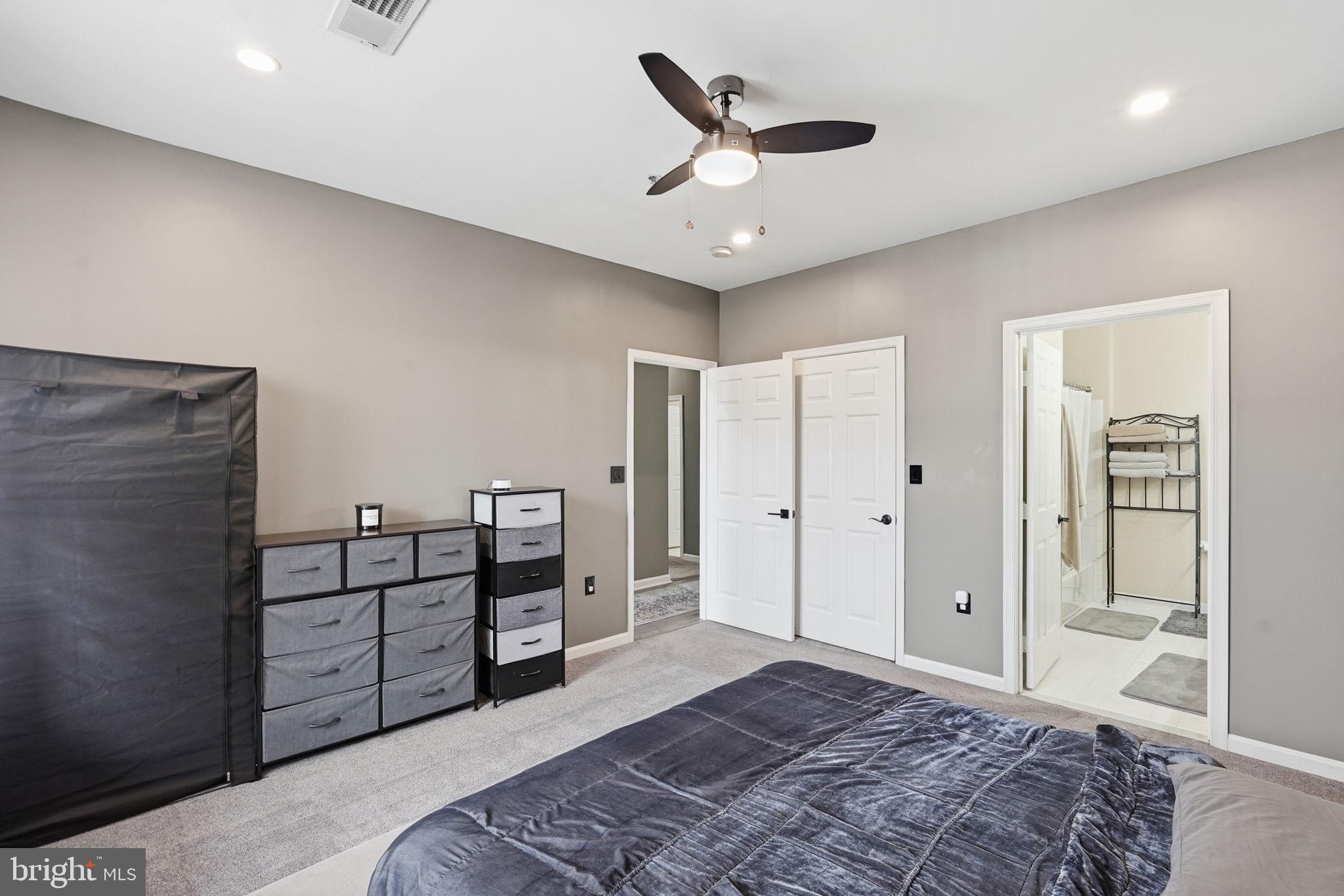 6481 CHEYENNE DRIVE 304