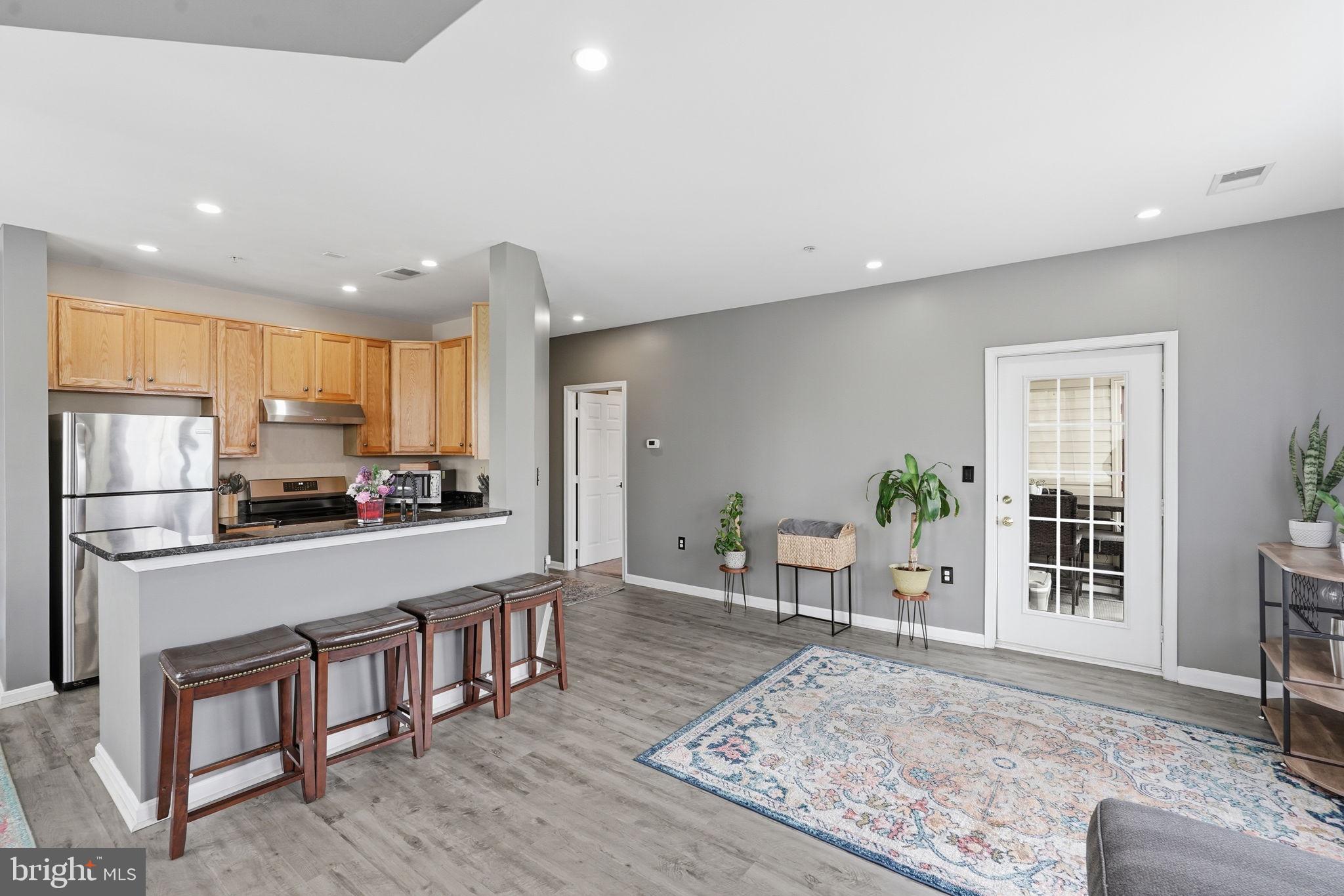 6481 CHEYENNE DRIVE 304