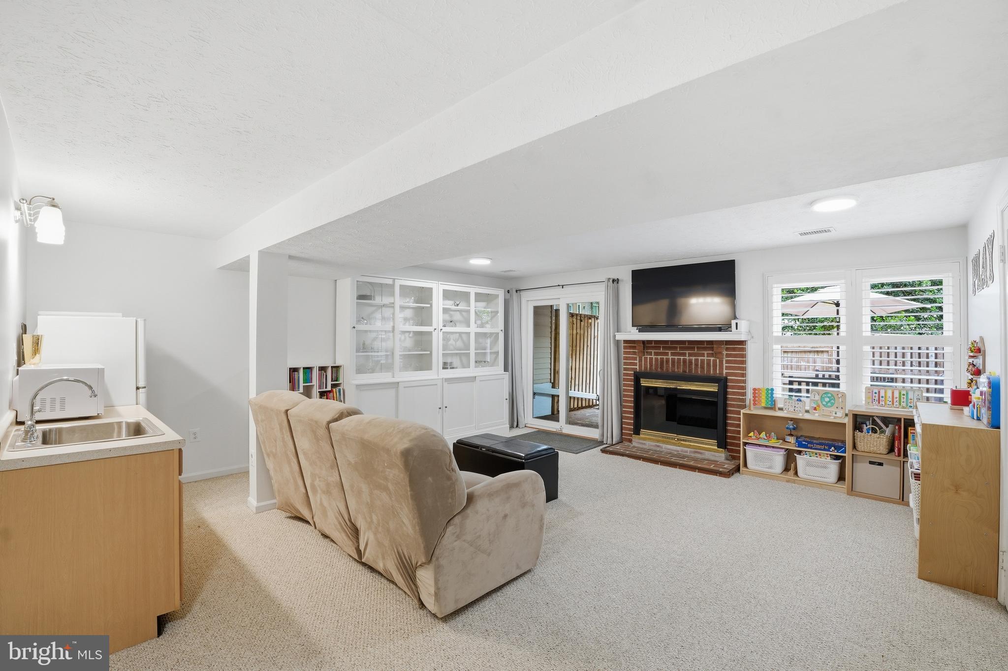 4096 CHAMPIONSHIP COURT