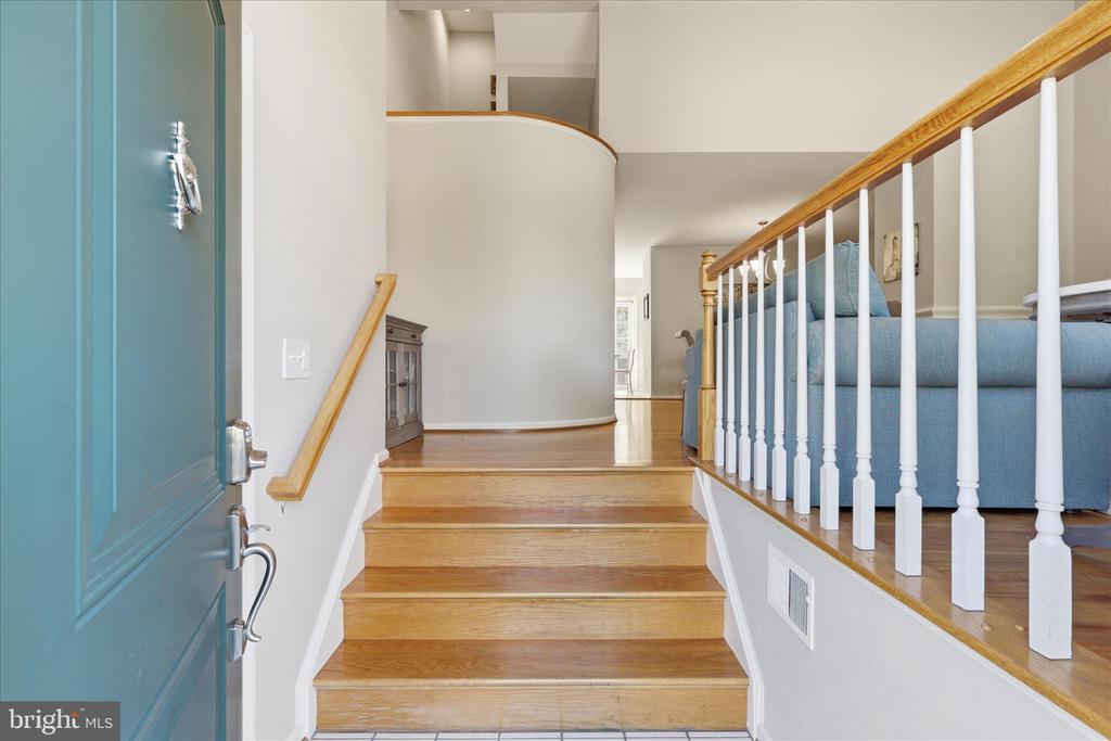 5551 SULLY LAKE DRIVE