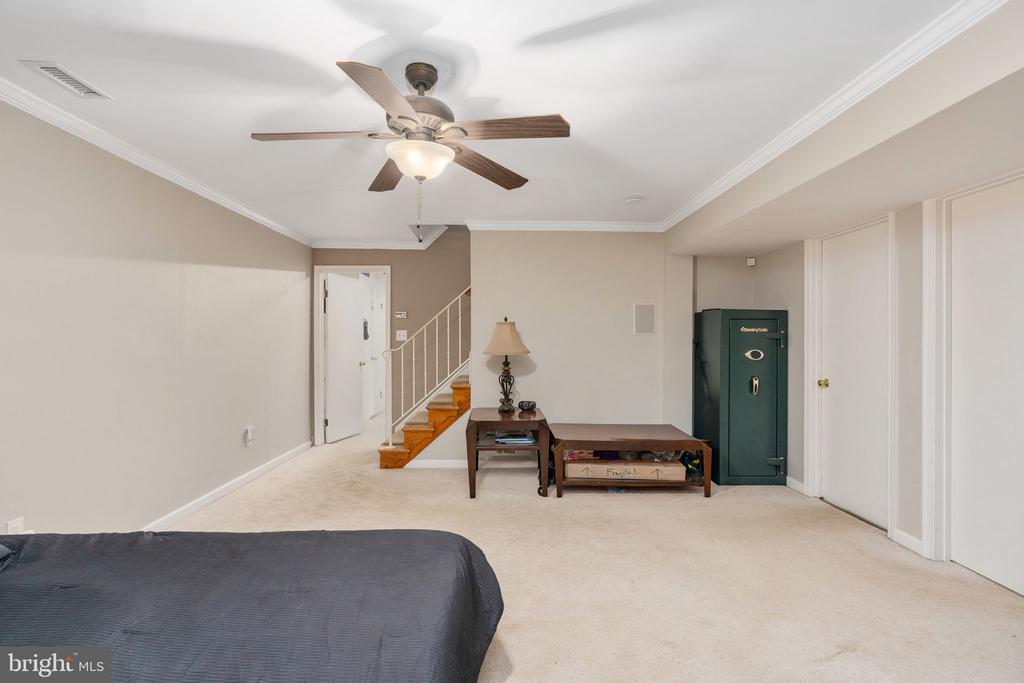 4213 WILTON WOODS LANE