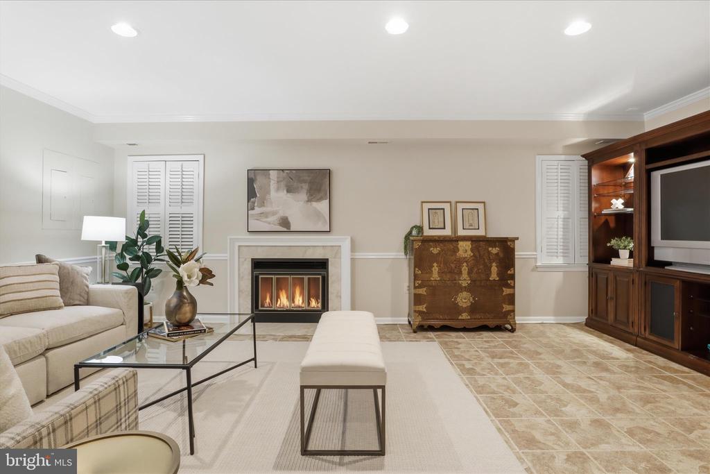 1496 HAMPTON HILL CIRCLE