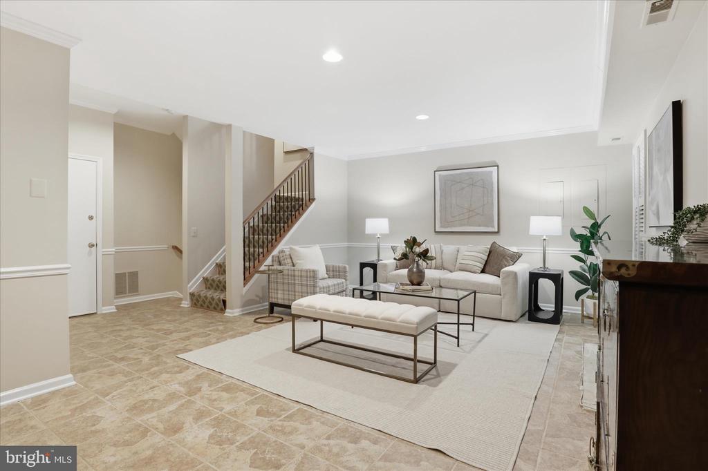 1496 HAMPTON HILL CIRCLE