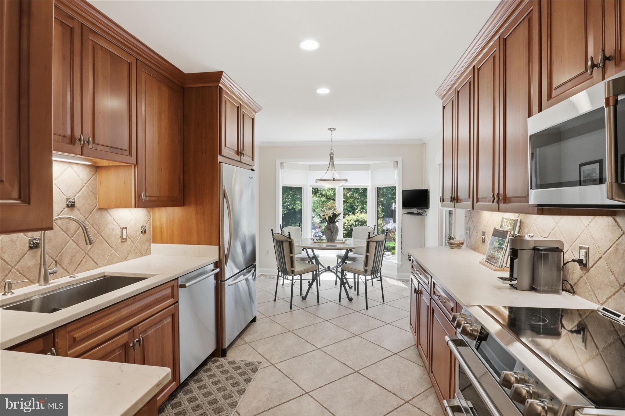 1496 HAMPTON HILL CIRCLE