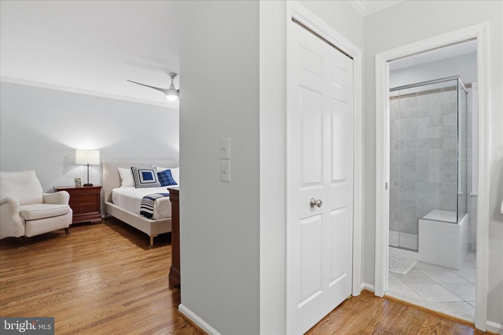 1496 HAMPTON HILL CIRCLE