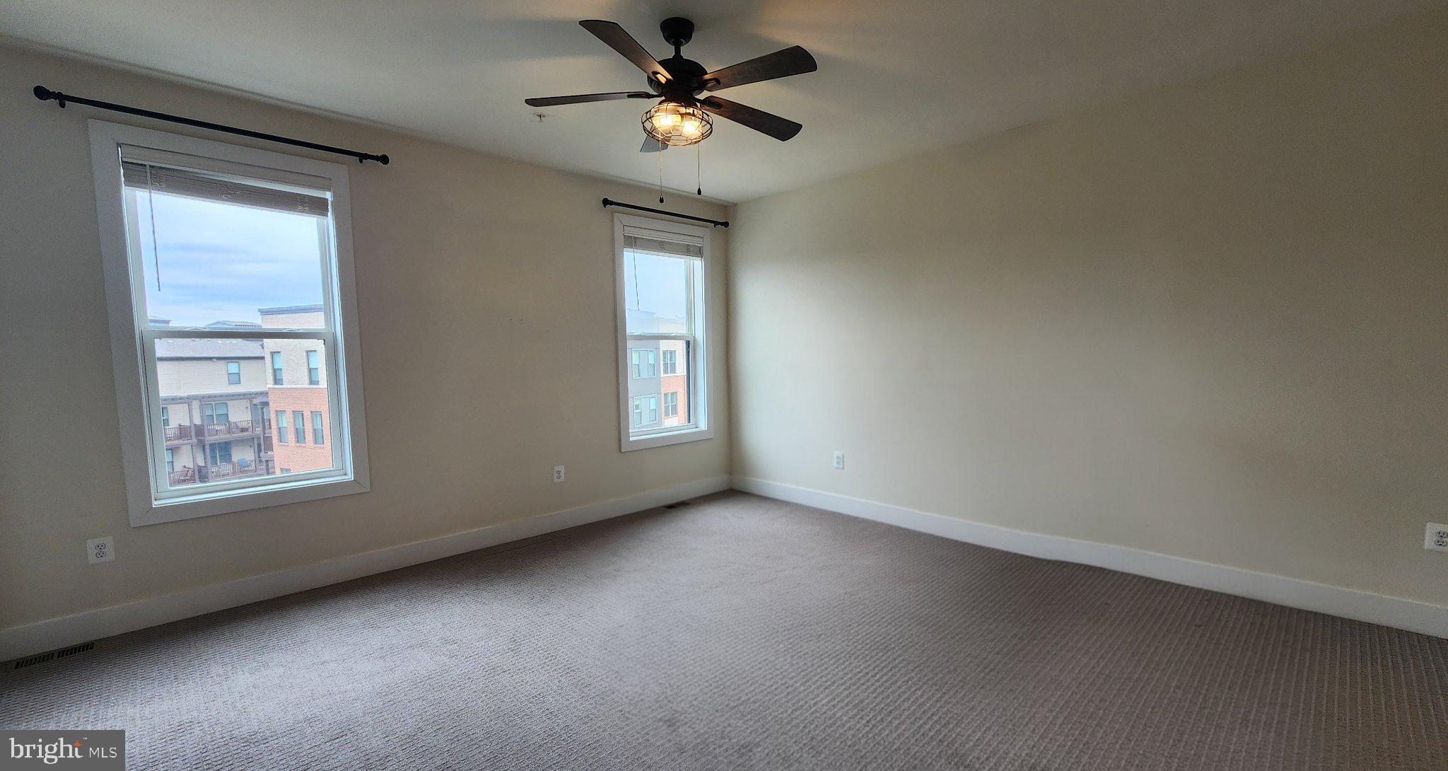 206 VAN BUREN STREET 29