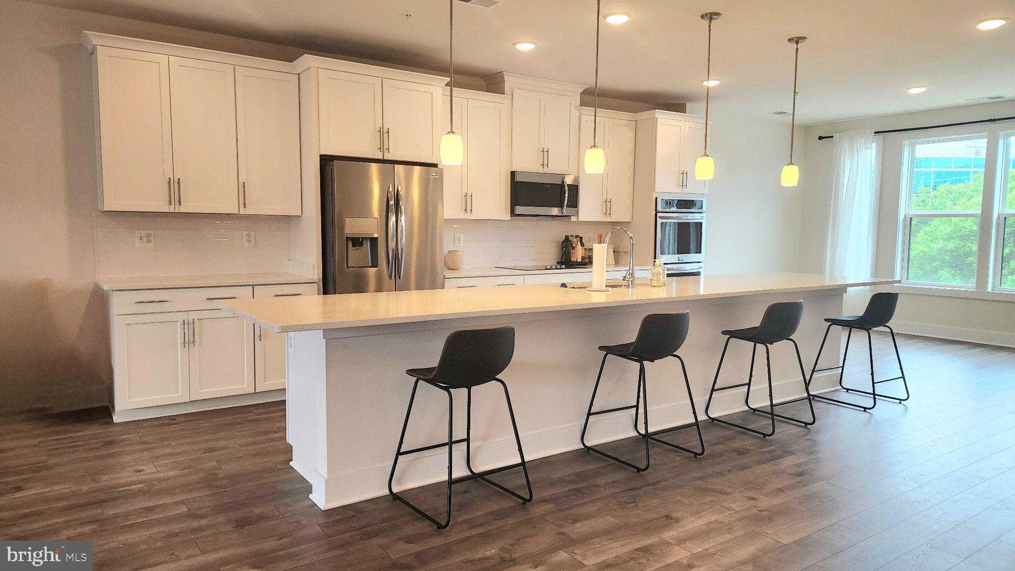 206 VAN BUREN STREET 29