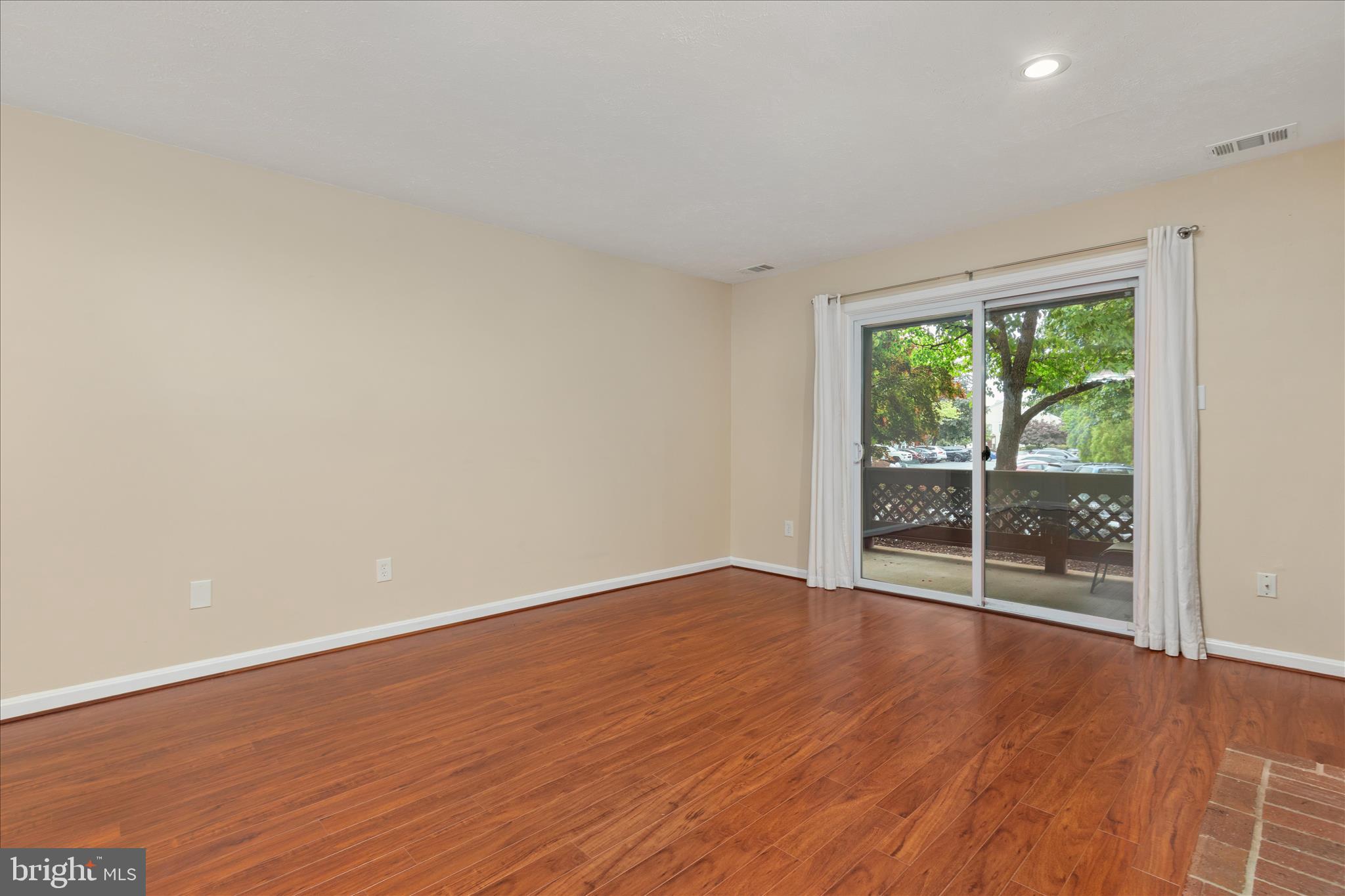 10110 OAKTON TERRACE ROAD 10110