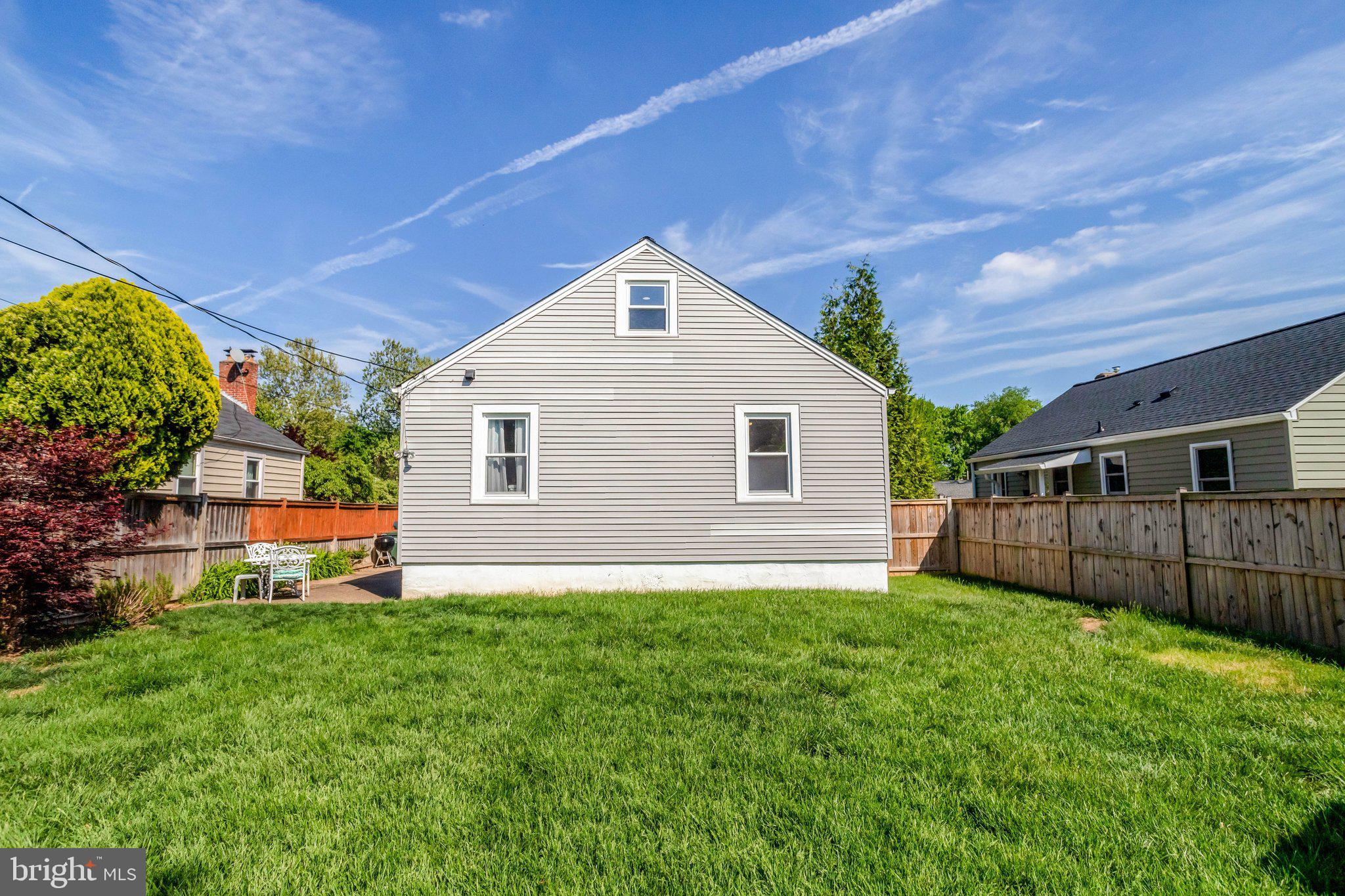 2850 BROOK DRIVE