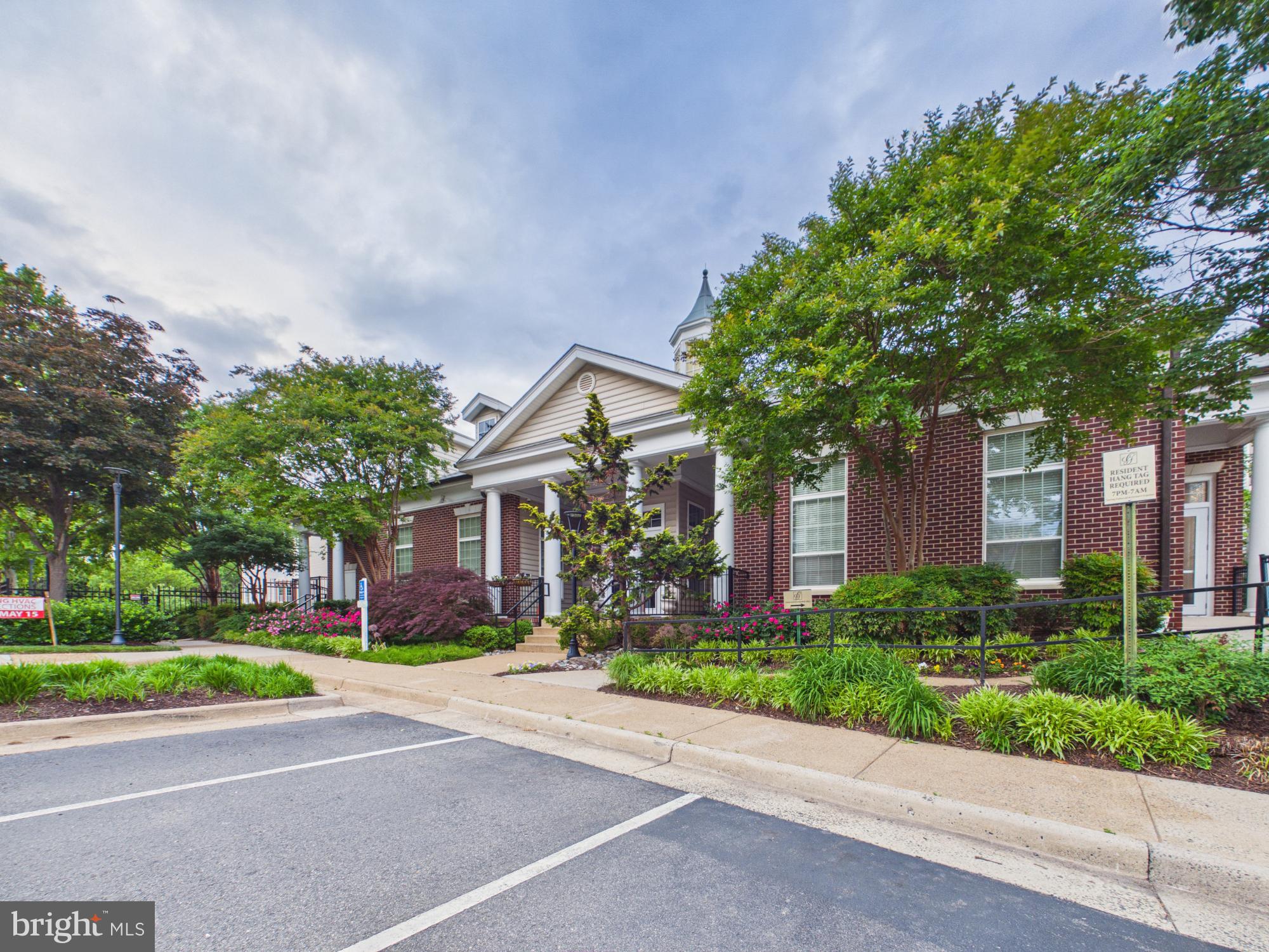 1601 SPRING DRIVE 1307