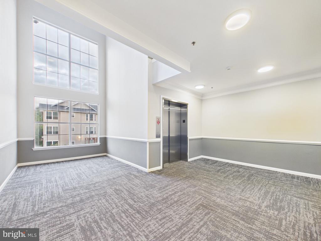 1601 SPRING DRIVE 1307