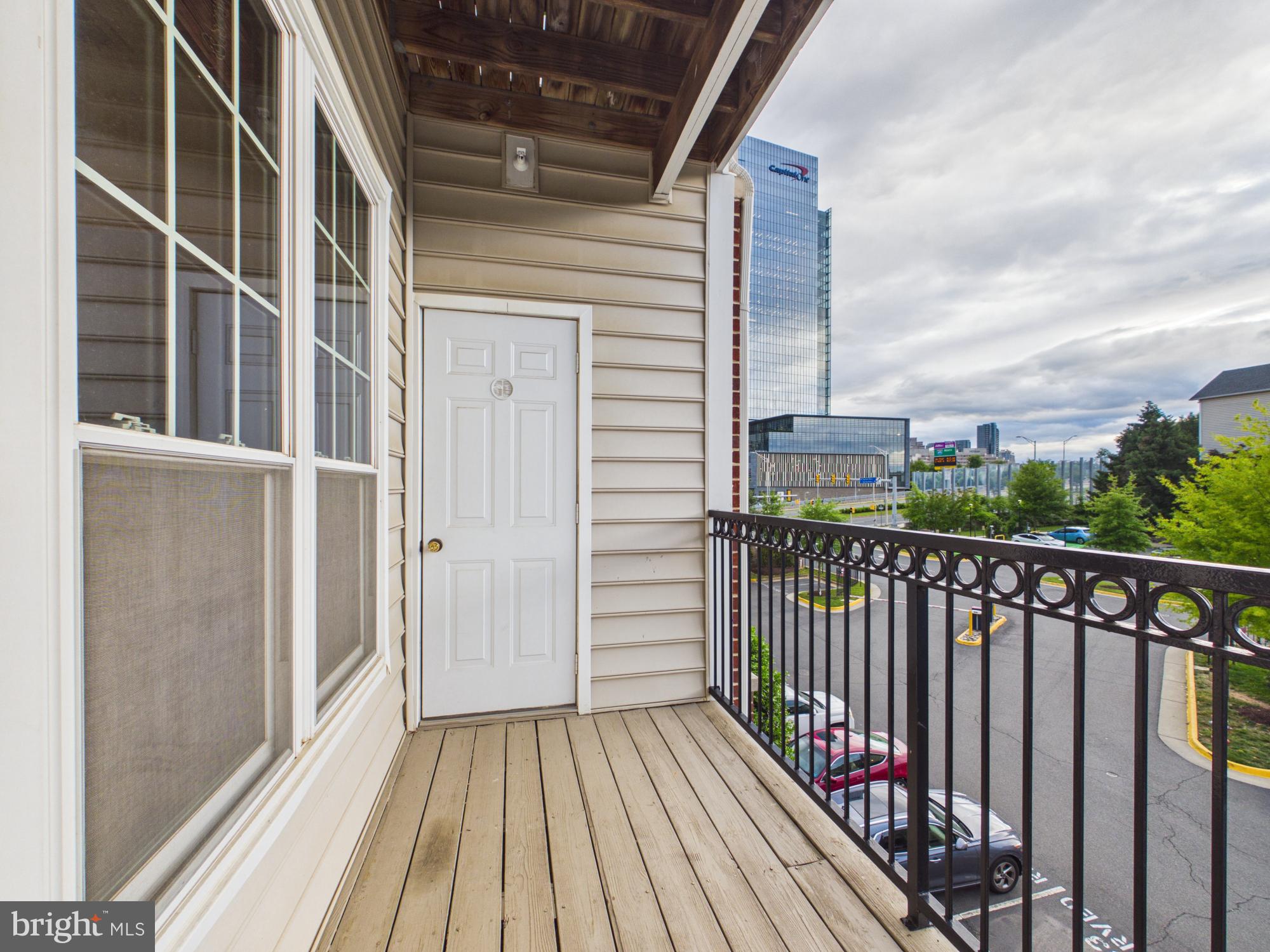 1601 SPRING DRIVE 1307