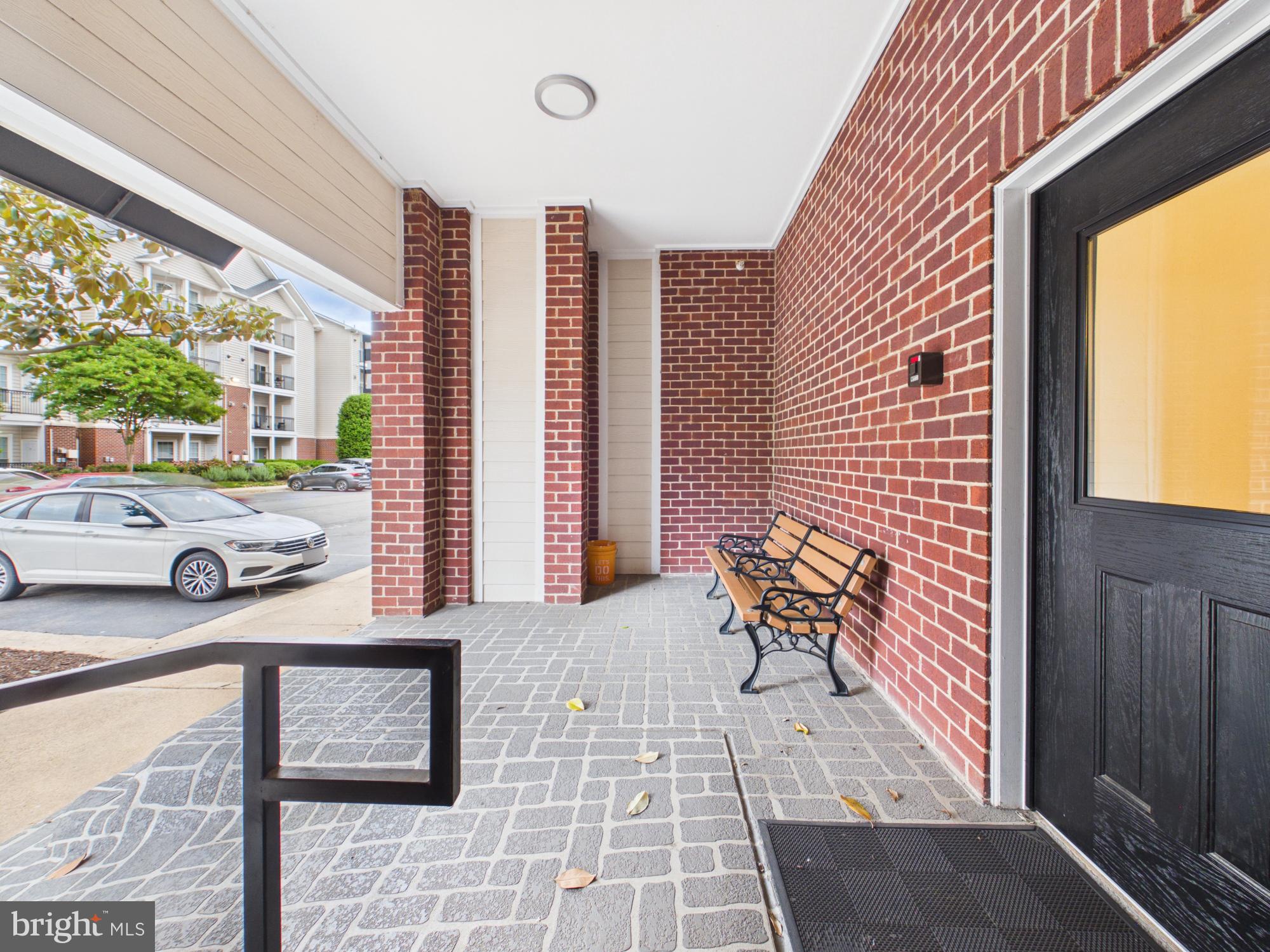 1601 SPRING DRIVE 1307