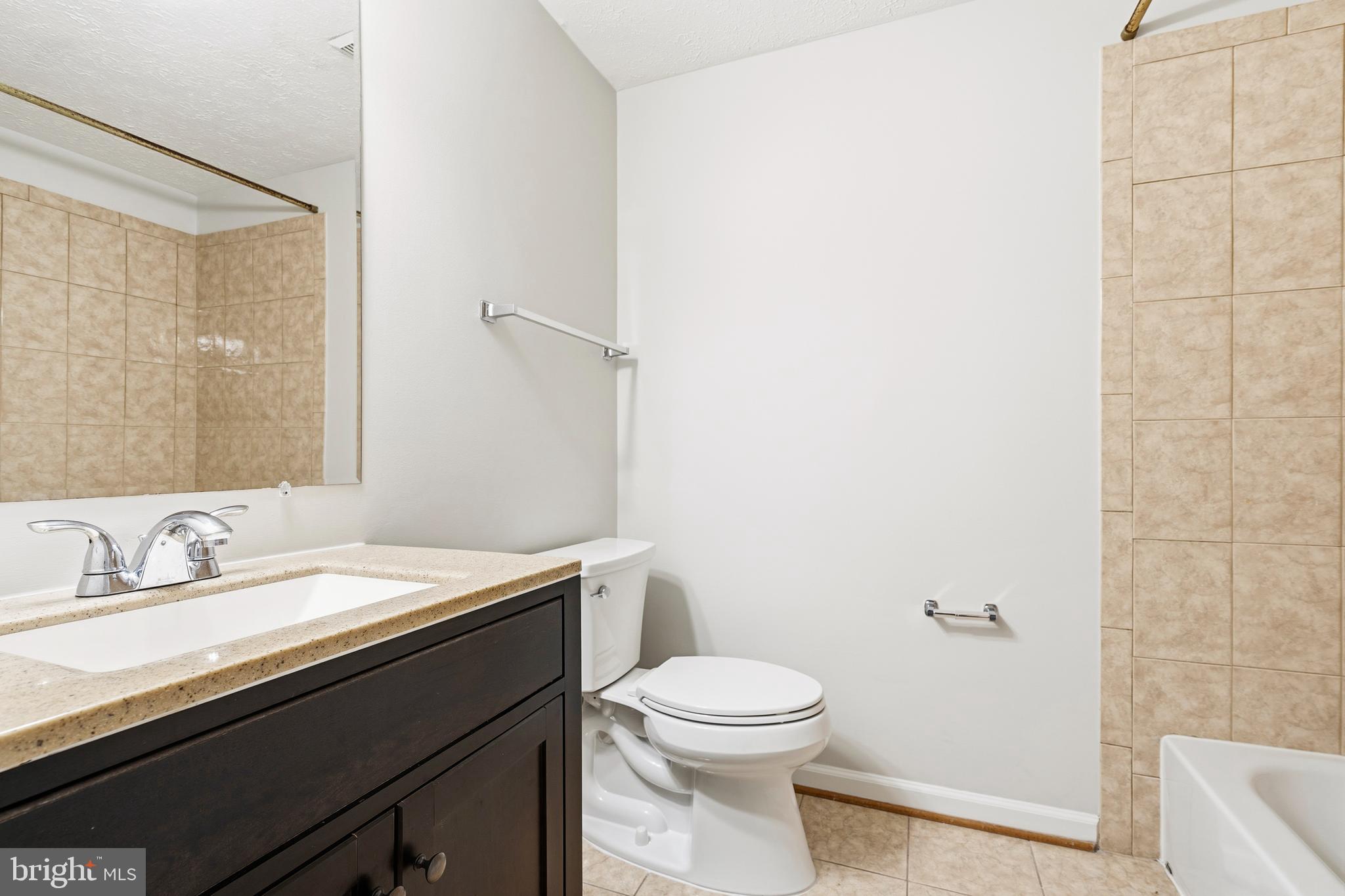 4600 BRENTLEIGH COURT