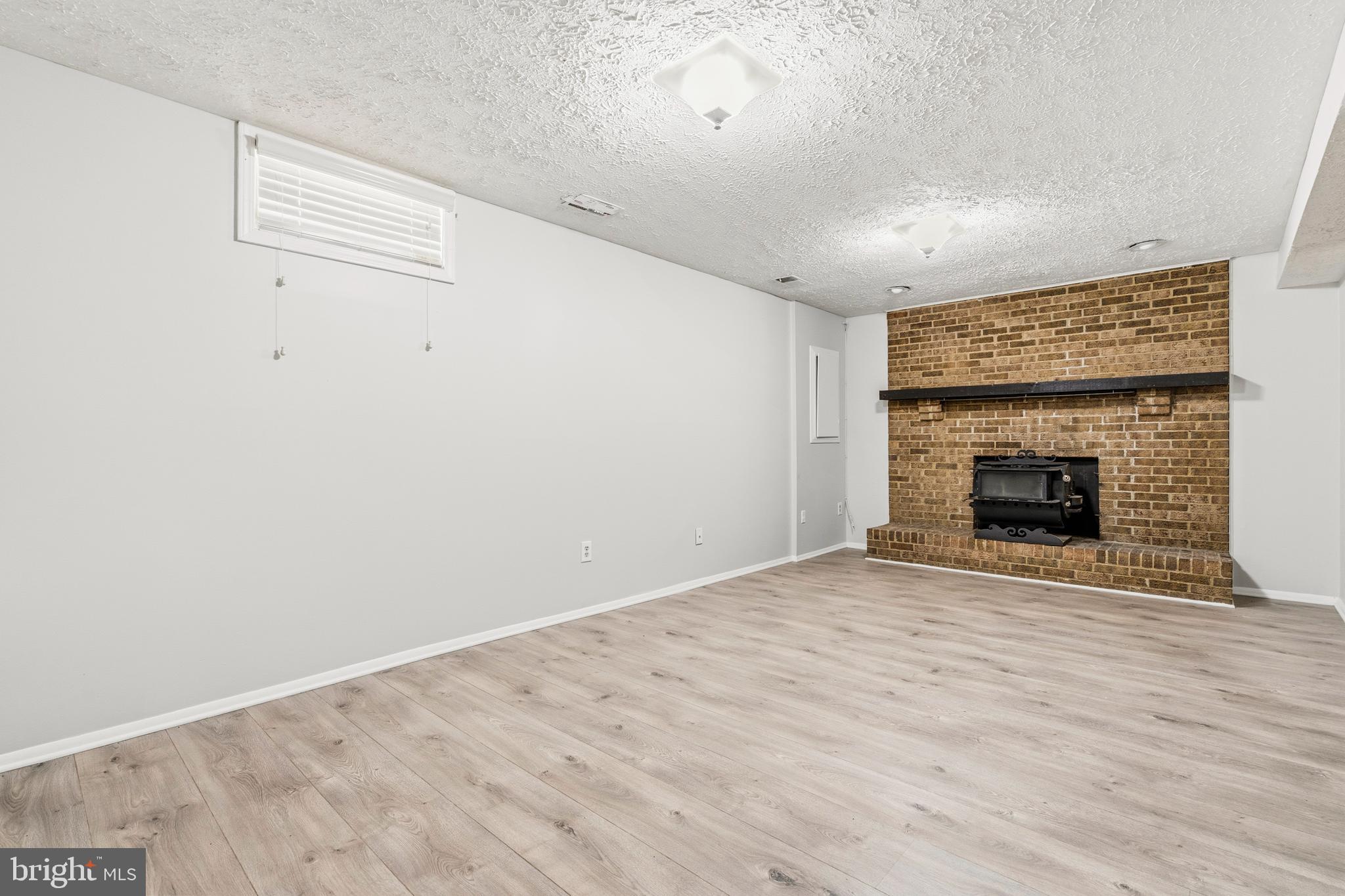 4600 BRENTLEIGH COURT
