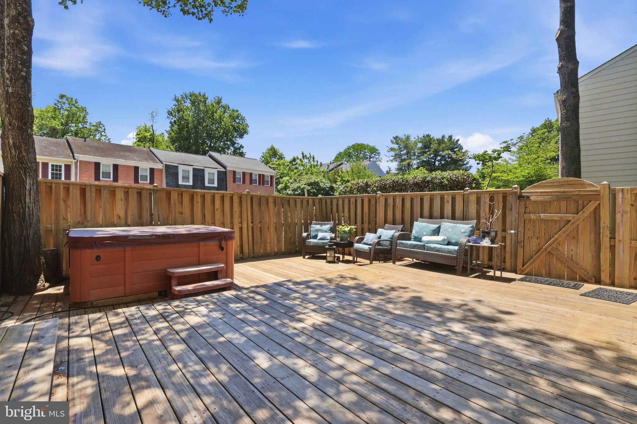 5433 LIGHTHOUSE LANE