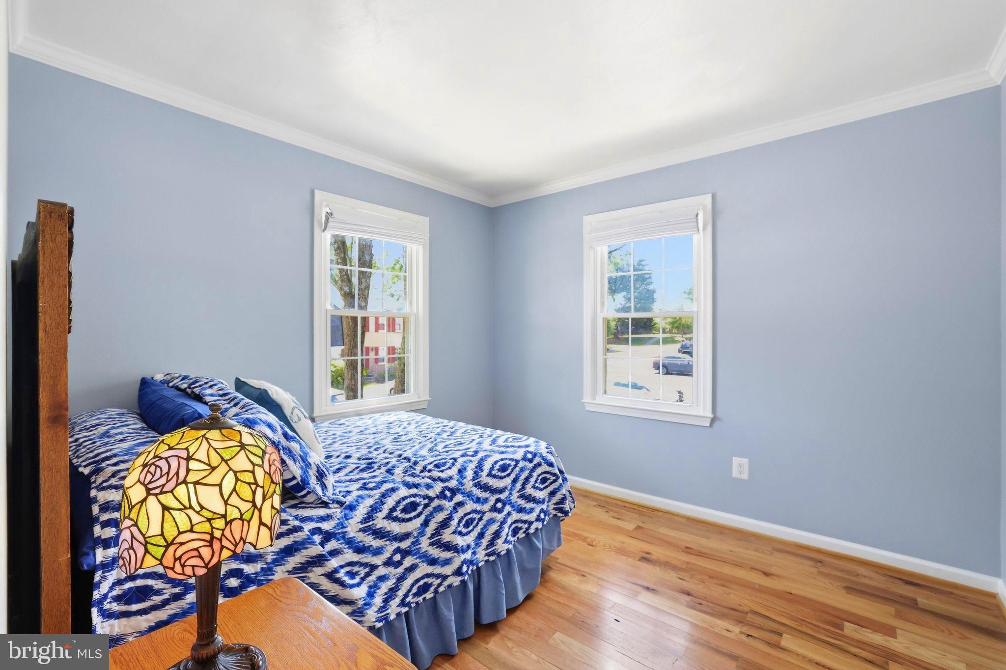 5433 LIGHTHOUSE LANE