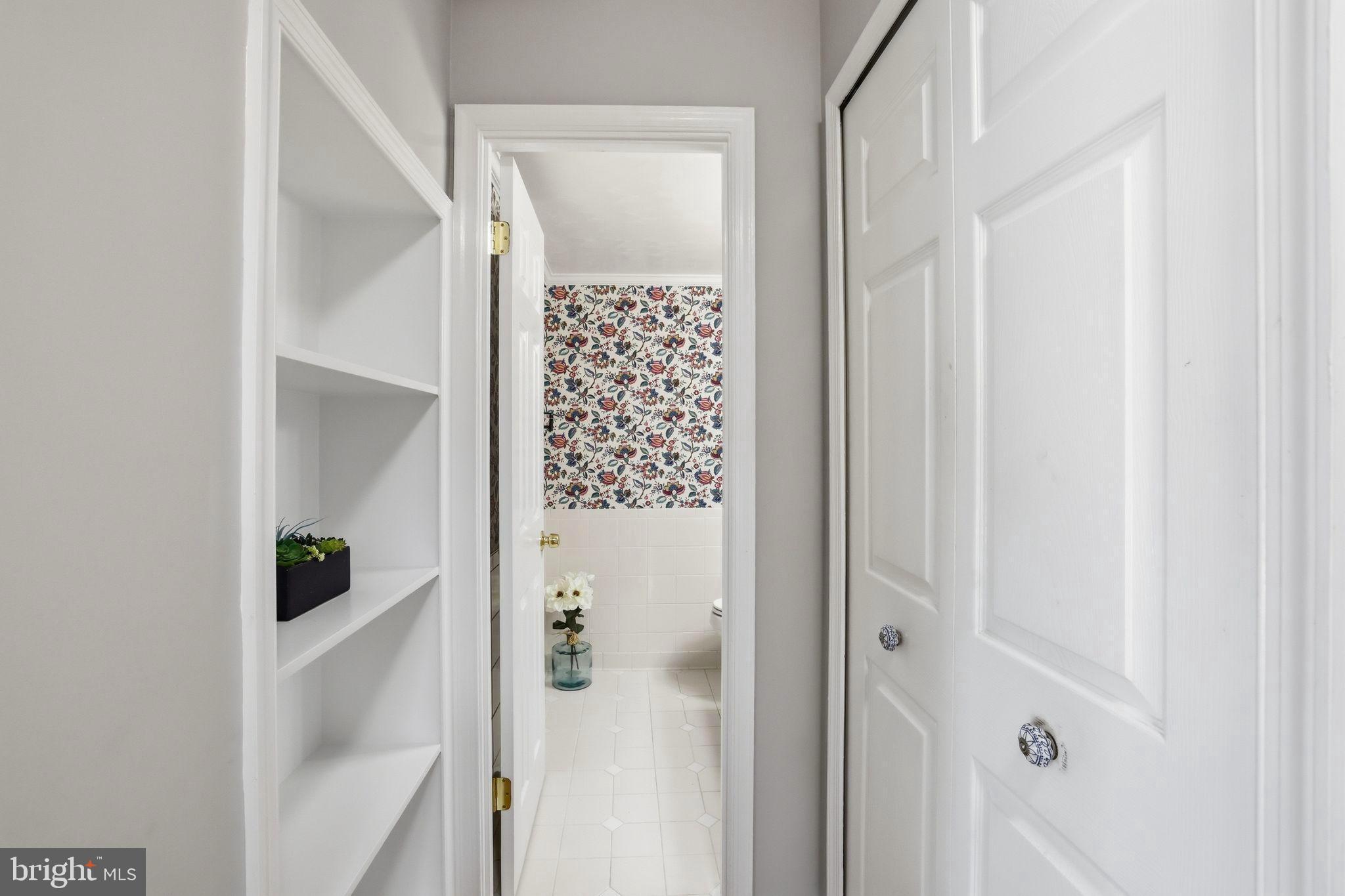 5433 LIGHTHOUSE LANE