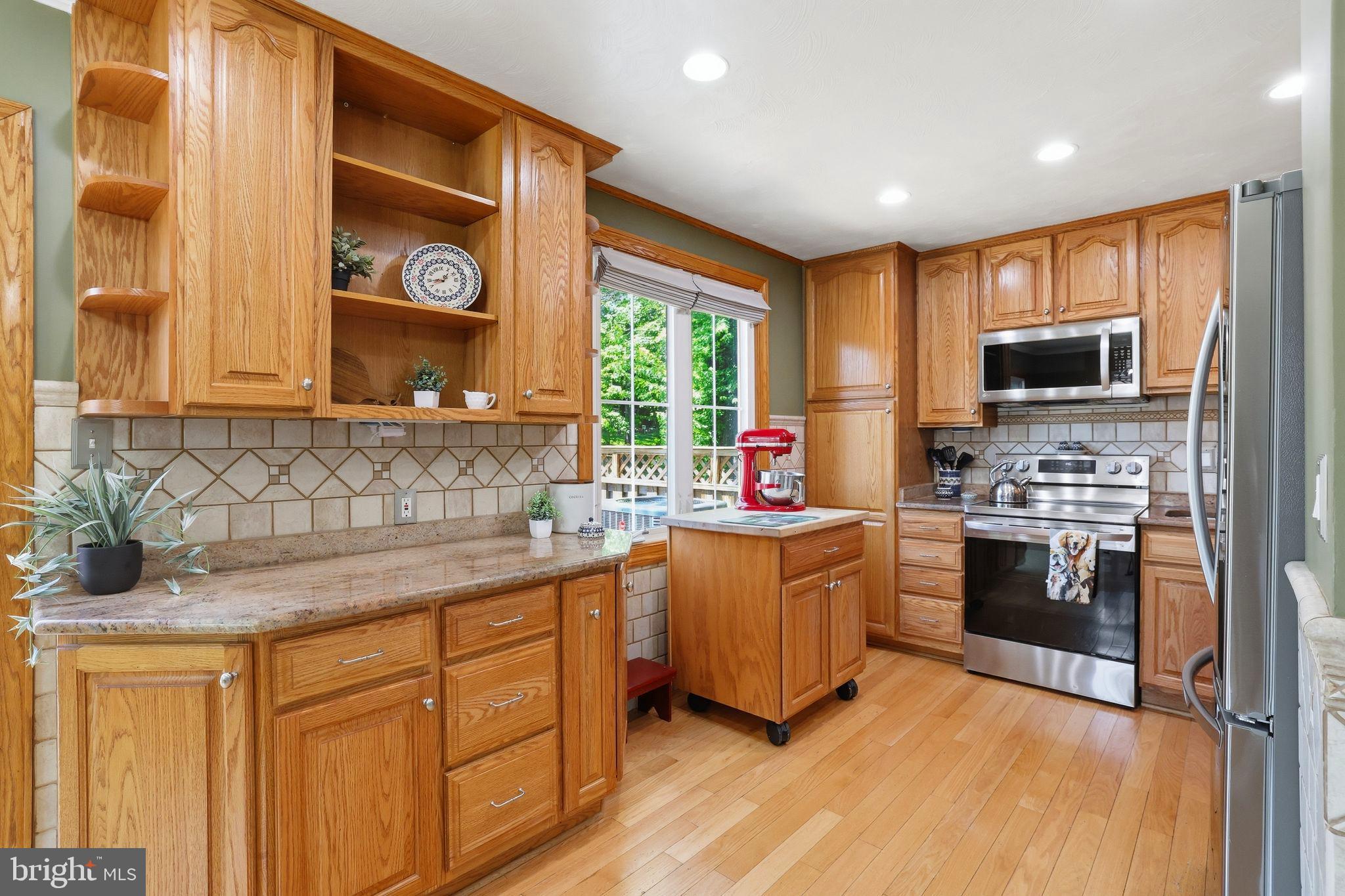 5433 LIGHTHOUSE LANE